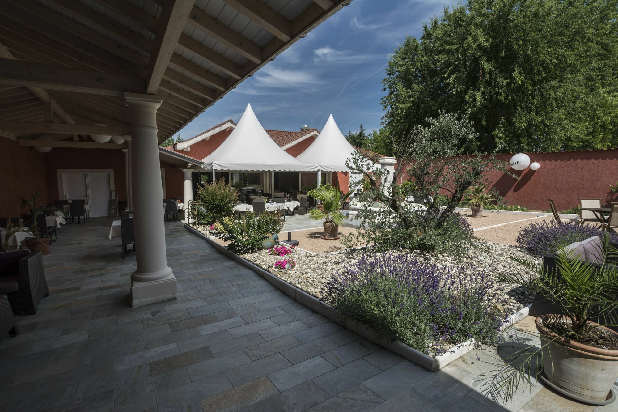 The Originals Boutique, Hôtel Le Pillebois, Bourg-en-Bresse Nord Malafretaz Exterior foto